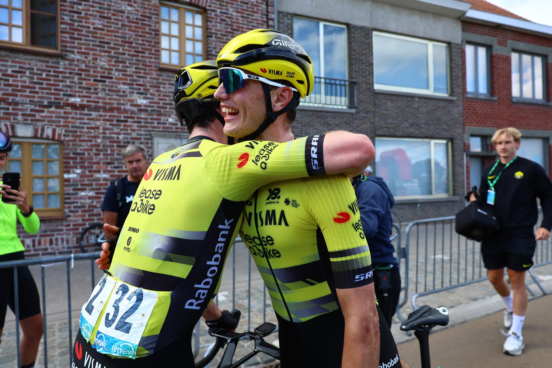 Dutch Olav Kooij of Team Visma-Lease a Bike is congratulated by Italian Edoardo Affini of Team Visma-Lease a Bike after winning the second stage of the 'Renewi Tour' multi-stage cycling race, from Blankenberge to Ardooie (169,4 km) on Thursday 21 August 2025. The five-day race takes place in Belgium and the Netherlands. BELGA PHOTO DAVID PINTENS