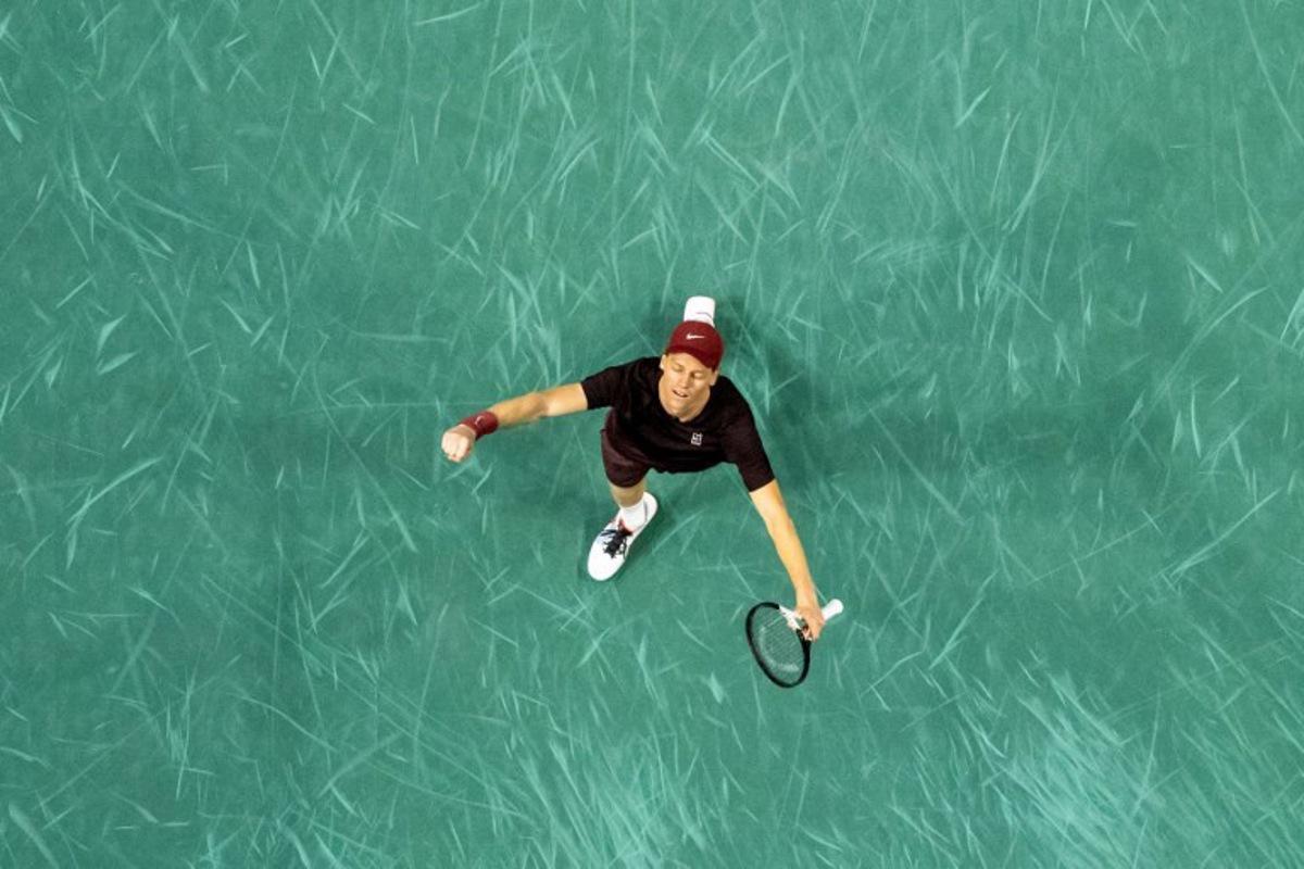 Italy's Jannik Sinner celebrates after winning against Canada's Felix Auger-Aliassime at the end of their men's singles final match on day seven of the Paris ATP Masters 1000 tennis tournament at the Paris La Défense Arena in Nanterre, on the outskirts of Paris, on November 2, 2025. Sebastien DUPUY / AFP