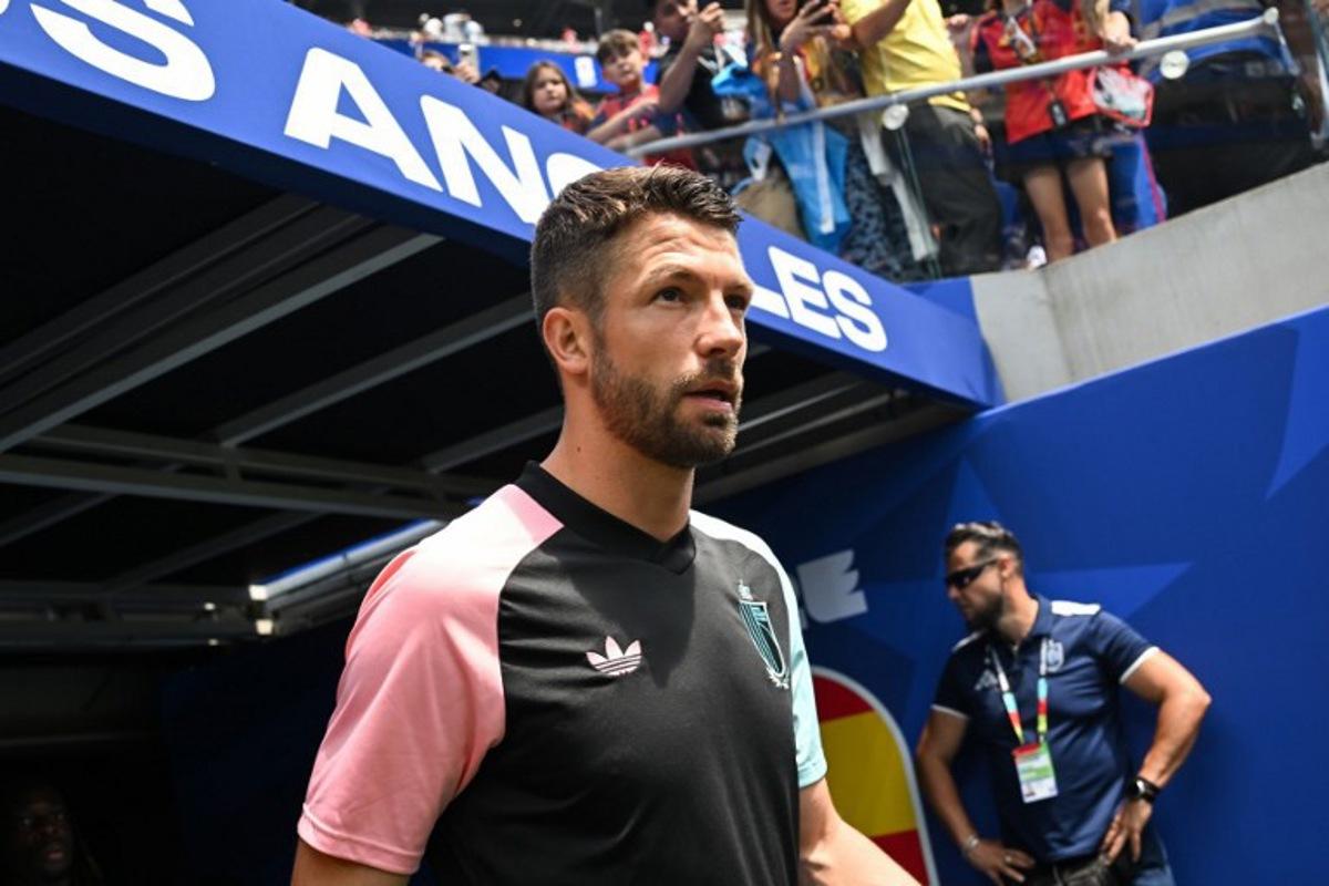 Belgium's defender #04 Brandon Mechele enters the pitch ahead of the 2026 World Cup football tournament quarter-final match between Spain and Belgium at the Los Angeles Stadium in Inglewood on July 10, 2026. Paul ELLIS / AFP