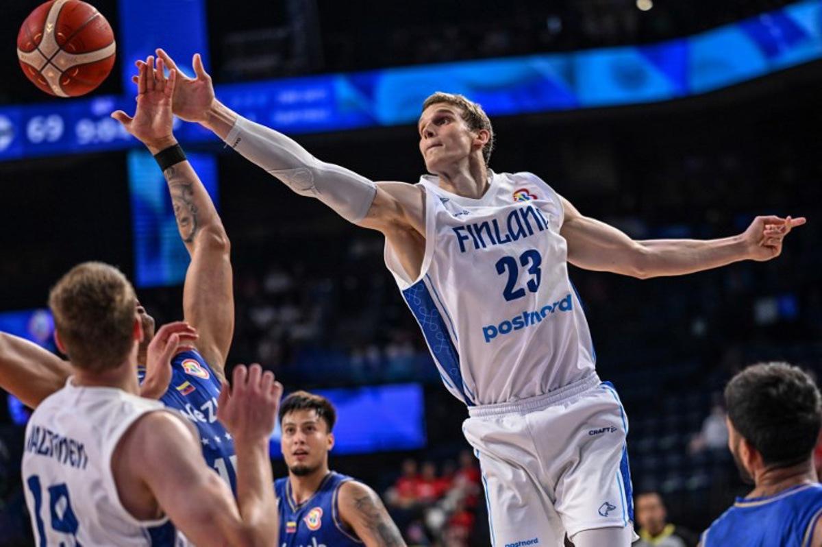 Finland's Lauri Markkanen in action during the FIBA Basketball World Cup group O game between Finland and Venezuela at Okinawa Arena in Okinawa on September 2, 2023. Yuichi YAMAZAKI / AFP
