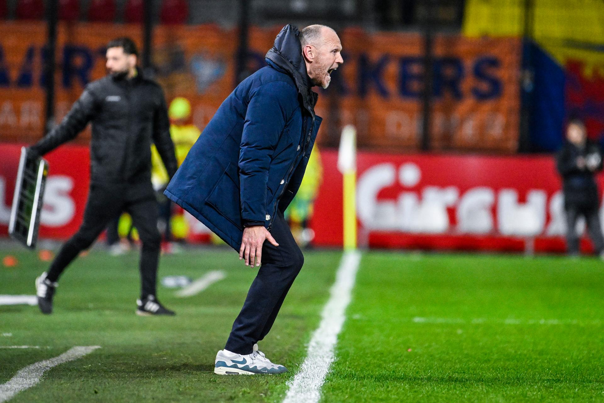 Antwerp's new head coach Joseph Oosting pictured during a soccer game between Royal Antwerp FC and Sint-Truidense V.V., in the 1/8 final of the Croky Cup Belgian cup, Wednesday 03 December 2025 in Antwerp. BELGA PHOTO TOM GOYVAERTS