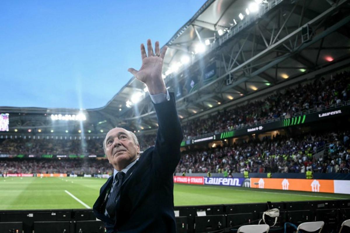 ACF Fiorentina's President Rocco Commisso waves to supporters ahead of the UEFA Europa Conference League final football match between Olympiakos and Fiorentina on May 29, 2024 at the AEK Arena in Athens. Angelos Tzortzinis / AFP