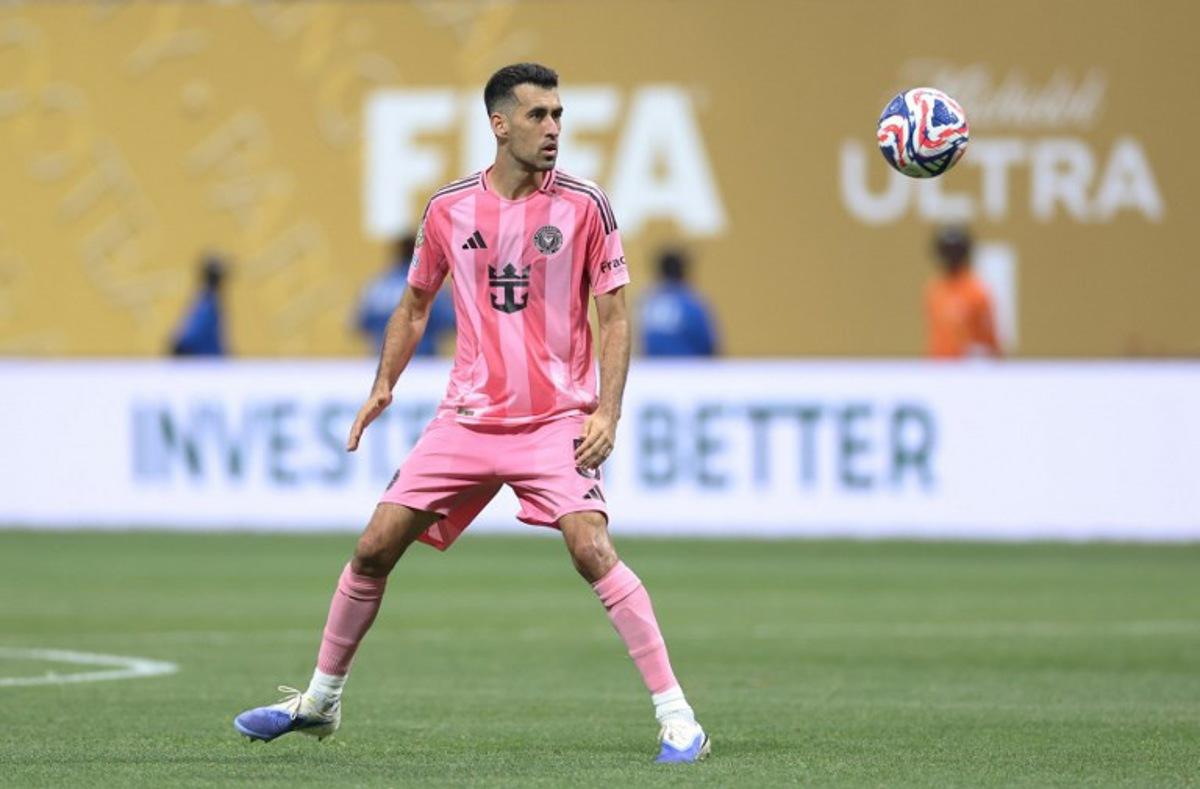 Inter Miami's Spanish midfielder #05 Sergio Busquets eyes the ball during the FIFA Club World Cup 2025 round of 16 football match between France's Paris Saint-Germain and US Inter Miami at the Mercedes-Benz Stadium in Atlanta on June 29, 2025. CHARLY TRIBALLEAU / AFP