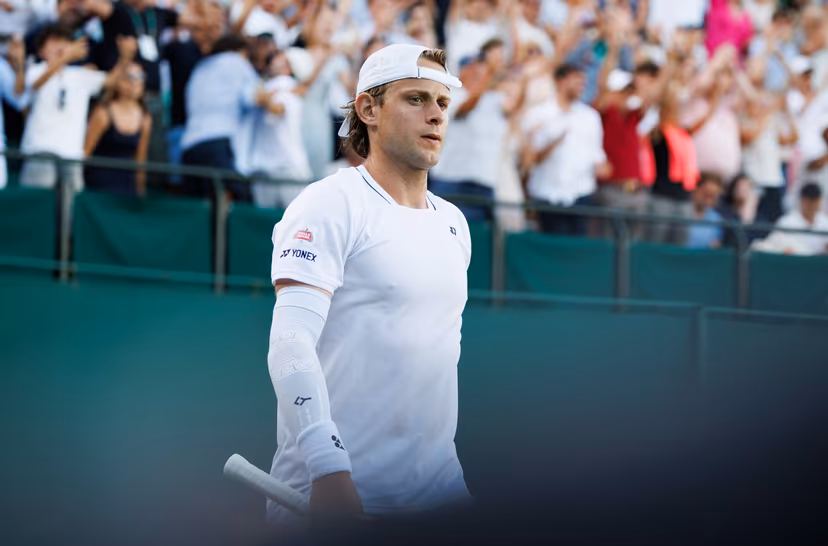 Belgian Zizou Bergs pictured reacts after losing a tennis match between Belgian Bergs and British Fery, in the third round of the Men's singles at the Wimbledon grand slam tennis tournament in London, Britain, Saturday 04 July 2026. BELGA PHOTO BENOIT DOPPAGNE