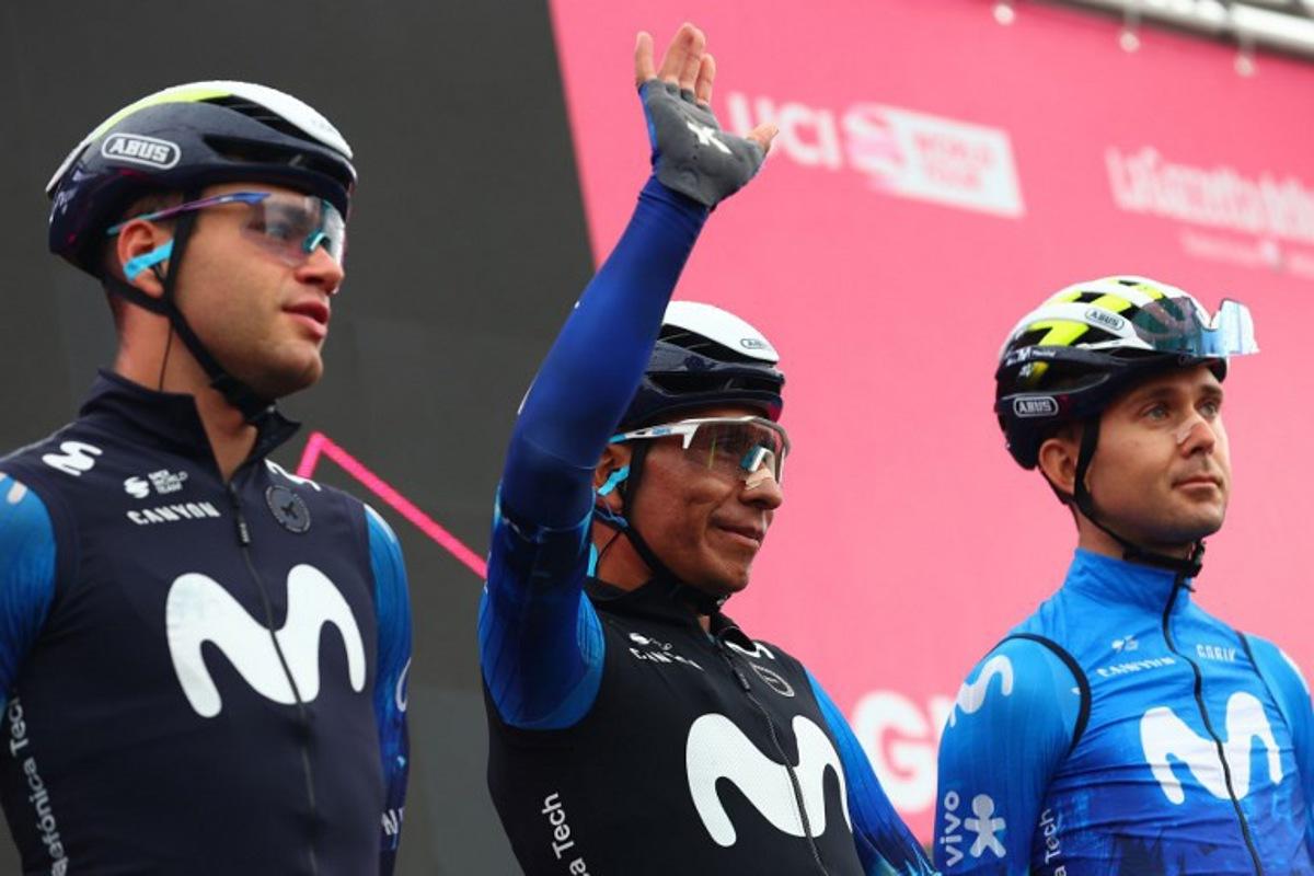 Team Movistar's Colombian rider Nairo Quintana (C) waves flanked by his teammates before the start of the 20th stage of the 107th Giro d'Italia cycling race, 184km between Alpago and Bassano del Grappa on May 25, 2024. Luca Bettini / AFP