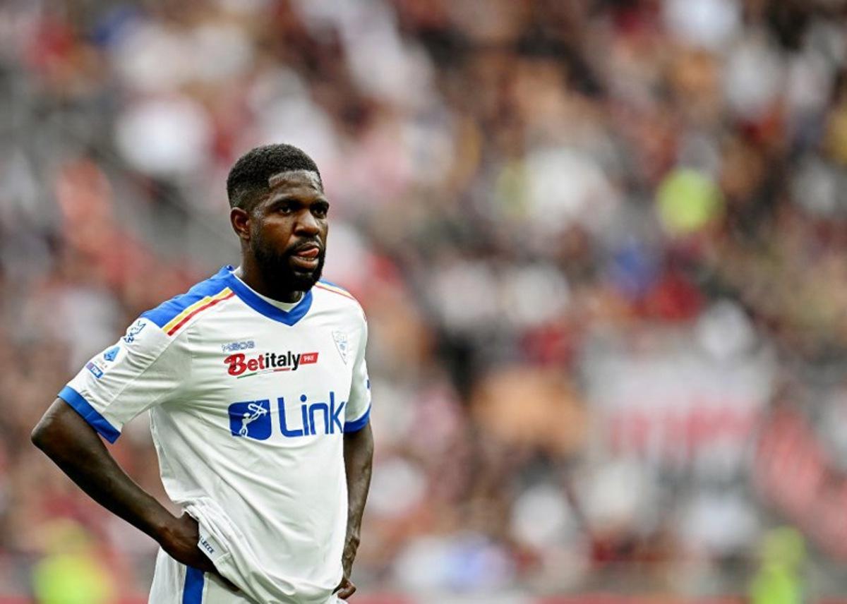 Lecce's French defender Samuel Umtiti reacts during the Italian Serie A football match between AC Milan and Lecce at San Siro stadium in Milan on April 23, 2023. GABRIEL BOUYS / AFP