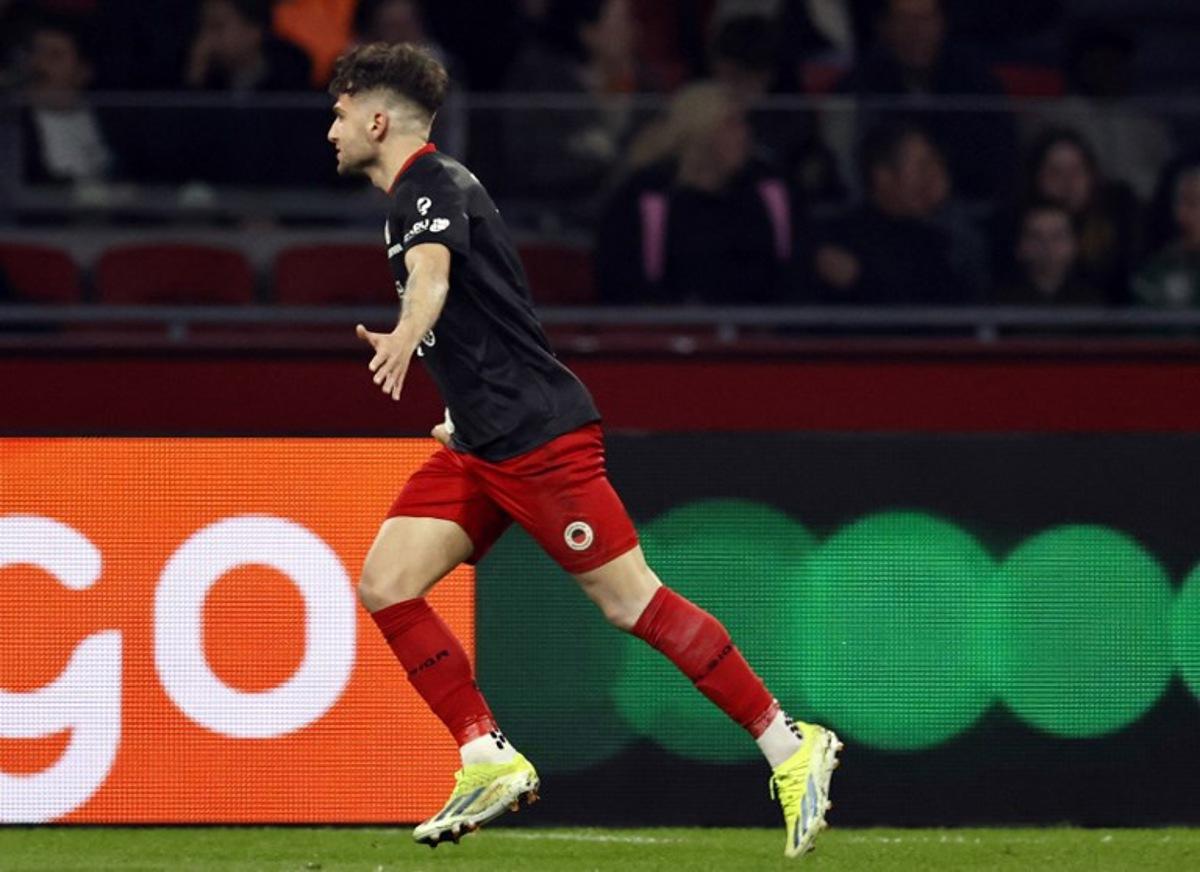 Excelsior's Greek forward #07 Lazaros Lamprou celebrates scoring Excelsior's second goal during the Dutch Eredivisie football match between Ajax Amsterdam and Excelsior Rotterdam at the Johan-Cruijff Arena, in Amsterdam on April 24, 2024. MAURICE VAN STEEN / ANP / AFP
