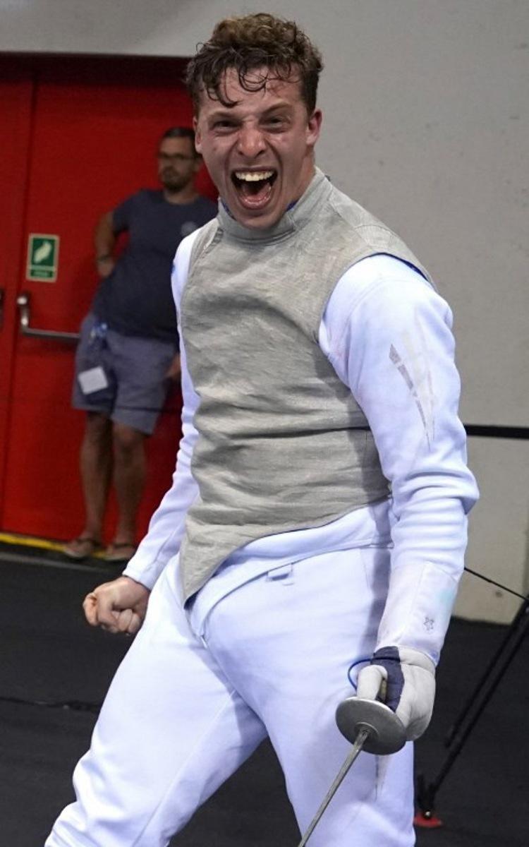 Belgium's Stef Van Campenhout reacts after winning against Czech Republic's Alexander Choupenitch during the Fencing - Men's Foil Individual competition at the European Games 2023 in Krakow on June 26, 2023. JANEK SKARZYNSKI / AFP