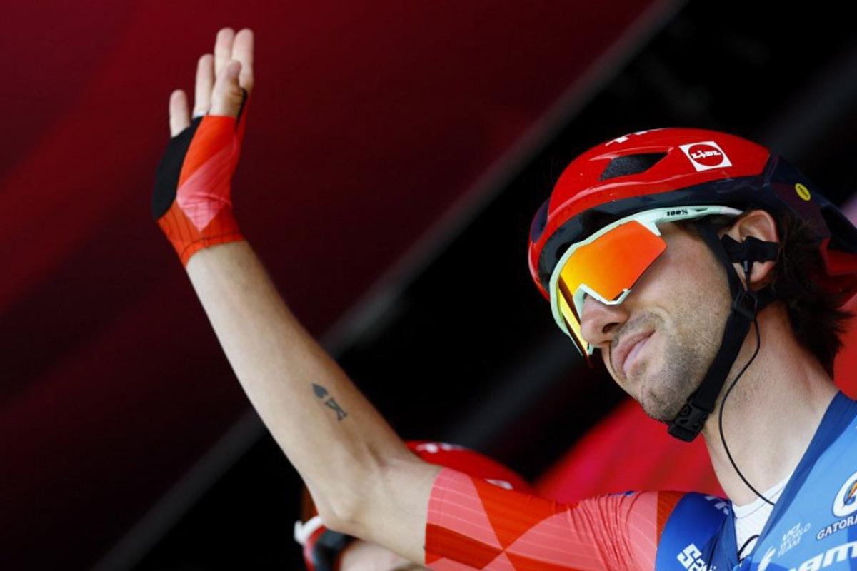 Lidl - Trek Italian rider Giulio Ciccone waves during the presentation of the teams prior the 1st stage of the Giro d'Italia 2026 - Tour of Italy cycling race between Nessebar and Burgas, Bulgaria, on May 8, 2026. Luca Bettini / AFP