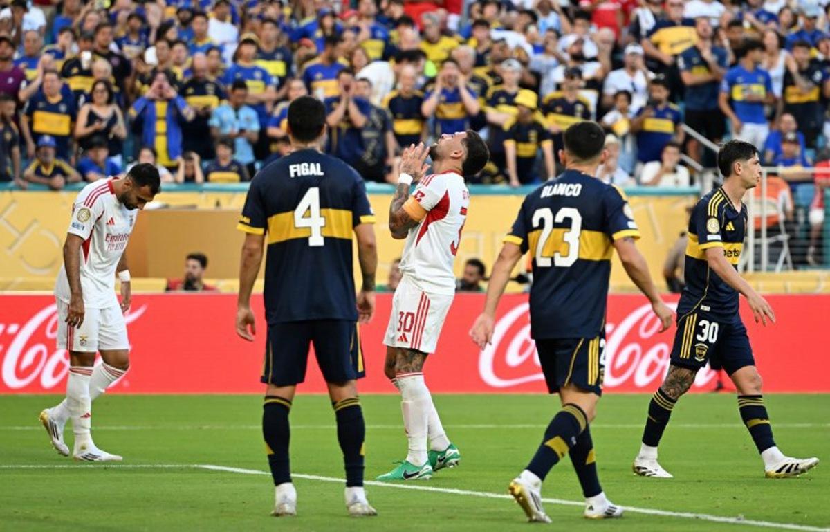 Benfica's Argentine defender #30 Nicolas Otamendi reacts during the FIFA Club World Cup 2025 Group C football match between Argentina's Boca Juniors and Portugal's Benfica at the Hard Rock stadium in Miami on June 16, 2025. PATRICIA DE MELO MOREIRA / AFP