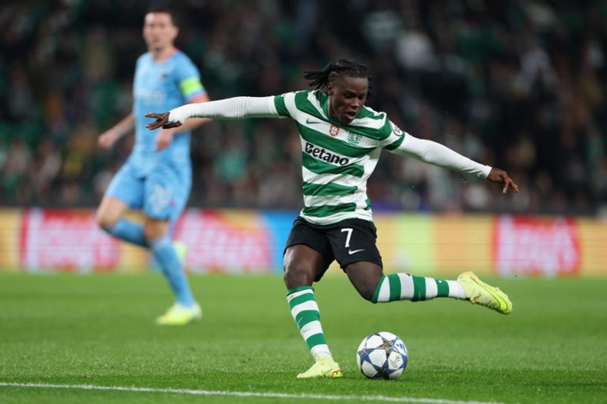 Sporting Lisbon's Portuguese midfielder #07 Geovany Quenda shoots during the UEFA Champions League, league phase day 5 football match between Sporting CP and Club Brugge at Jose Alvalade stadium in Lisbon on November 26, 2025. PATRICIA DE MELO MOREIRA / AFP