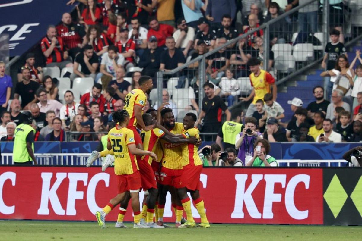 Lens' French forward #11 Odsonne Edouard (2ndR) celebrates with teammates scoring his team's second goal during the French Cup final football match between RC Lens and OGC Nice at the Stade de France stadium, in Saint-Denis, on the outskirts of Paris, on May 22, 2026. FRANCK FIFE / AFP