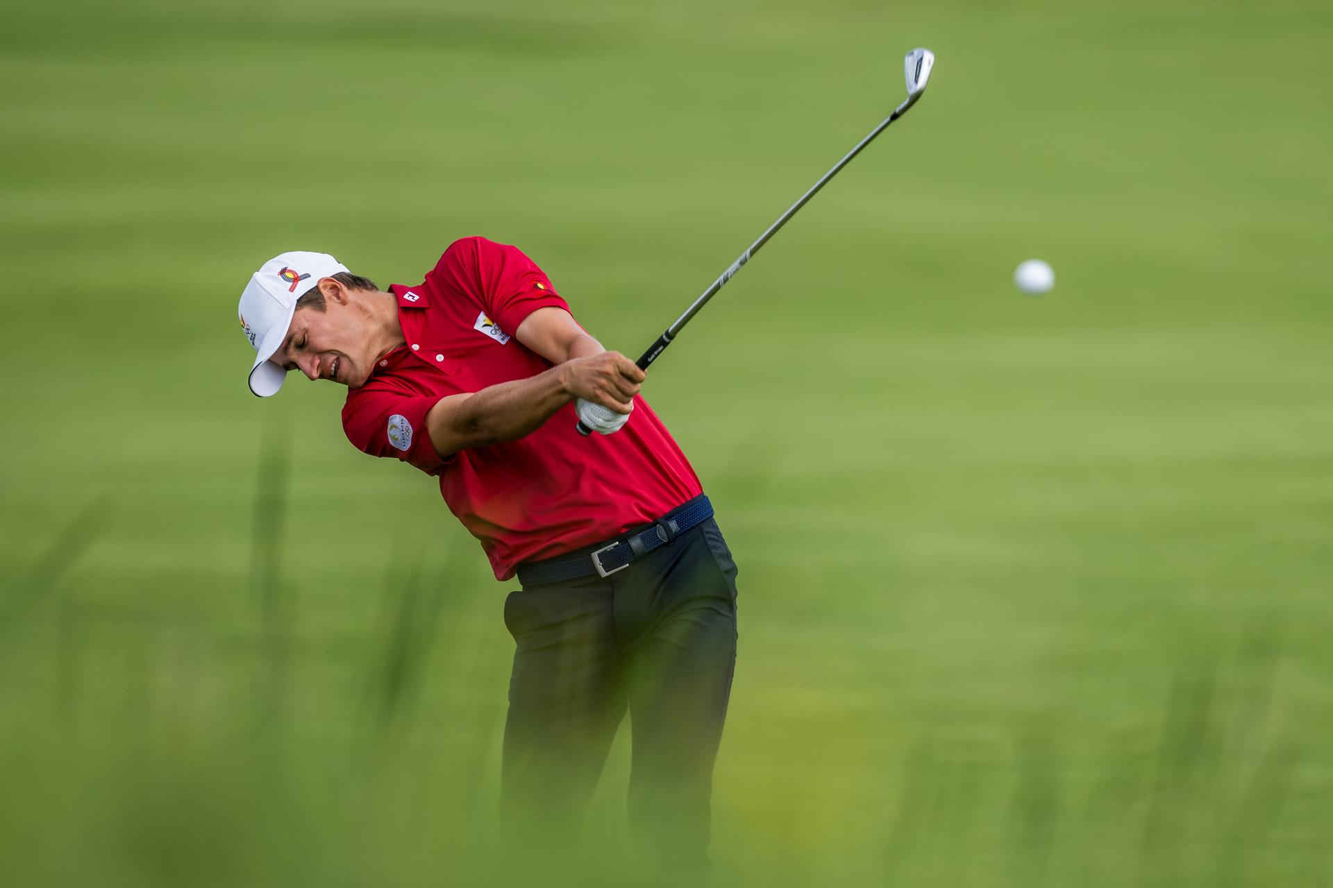 240804 Adrien Dumont de Chassart of Belgium during the final round of the men's individual stroke play golf during day 9 of the Paris 2024 Olympic Games on August 4, 2024 in Paris. Photo: Petter Arvidson / BILDBYRÅN / kod PA / PA0861 golf olympic games olympics os ol olympiska spel olympiske leker paris 2024 paris-os paris-ol bbeng sweden sverige grappa33 BELGIUM ONLY