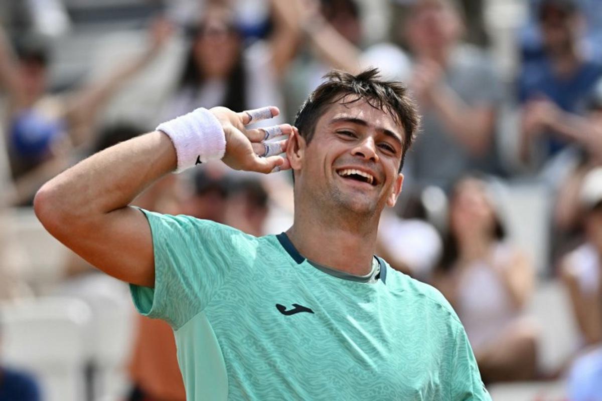 Argentine's Mariano Navone celebrates after winning the first set against Canada's Felix Auger Aliassime during the ATP Rome Open tennis tournament at Foro Italico in Rome on May 9, 2026. Filippo MONTEFORTE / AFP