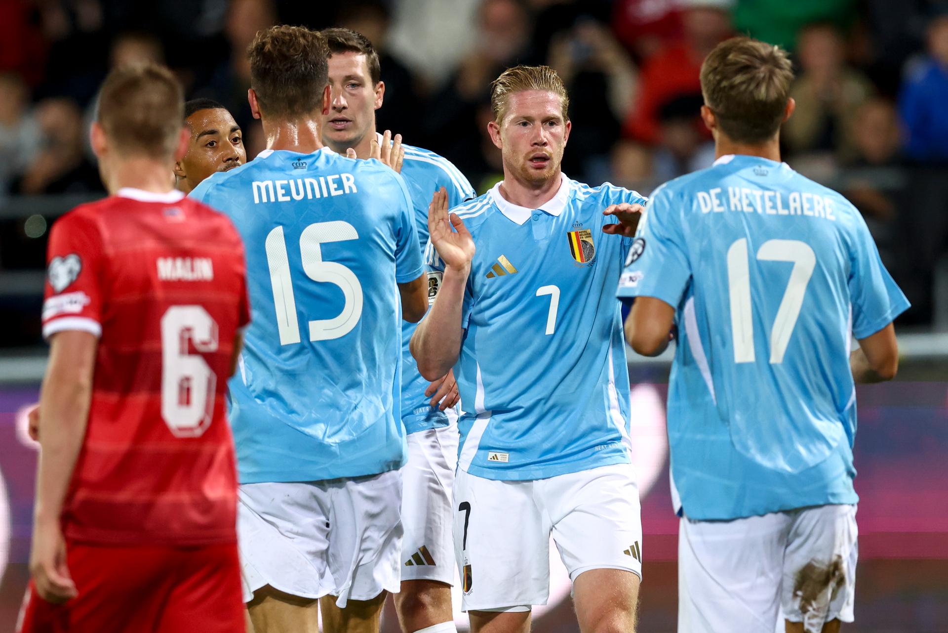 Belgian players celebrate after scoring during a soccer game between Belgian national soccer team Red Devils and Liechtenstein, in Vaduz, on Thursday 04 September 2025, the third (out of 8) qualification game for the World Cup 2026. BELGA PHOTO BRUNO FAHY